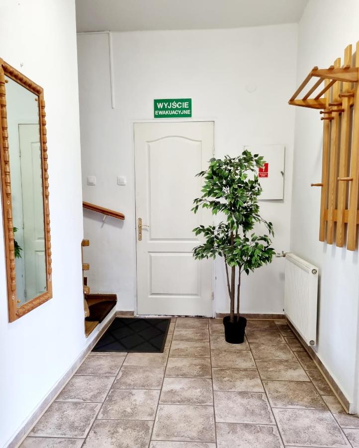 Hostel Primax Познань Экстерьер фото