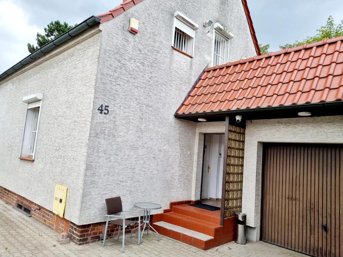 Hostel Primax Познань Экстерьер фото